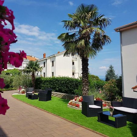 Pansion Katarina Bed & Breakfast Malinska Exterior photo