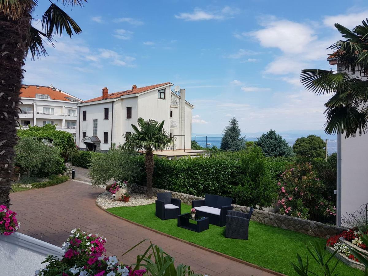 Pansion Katarina Bed & Breakfast Malinska Exterior photo